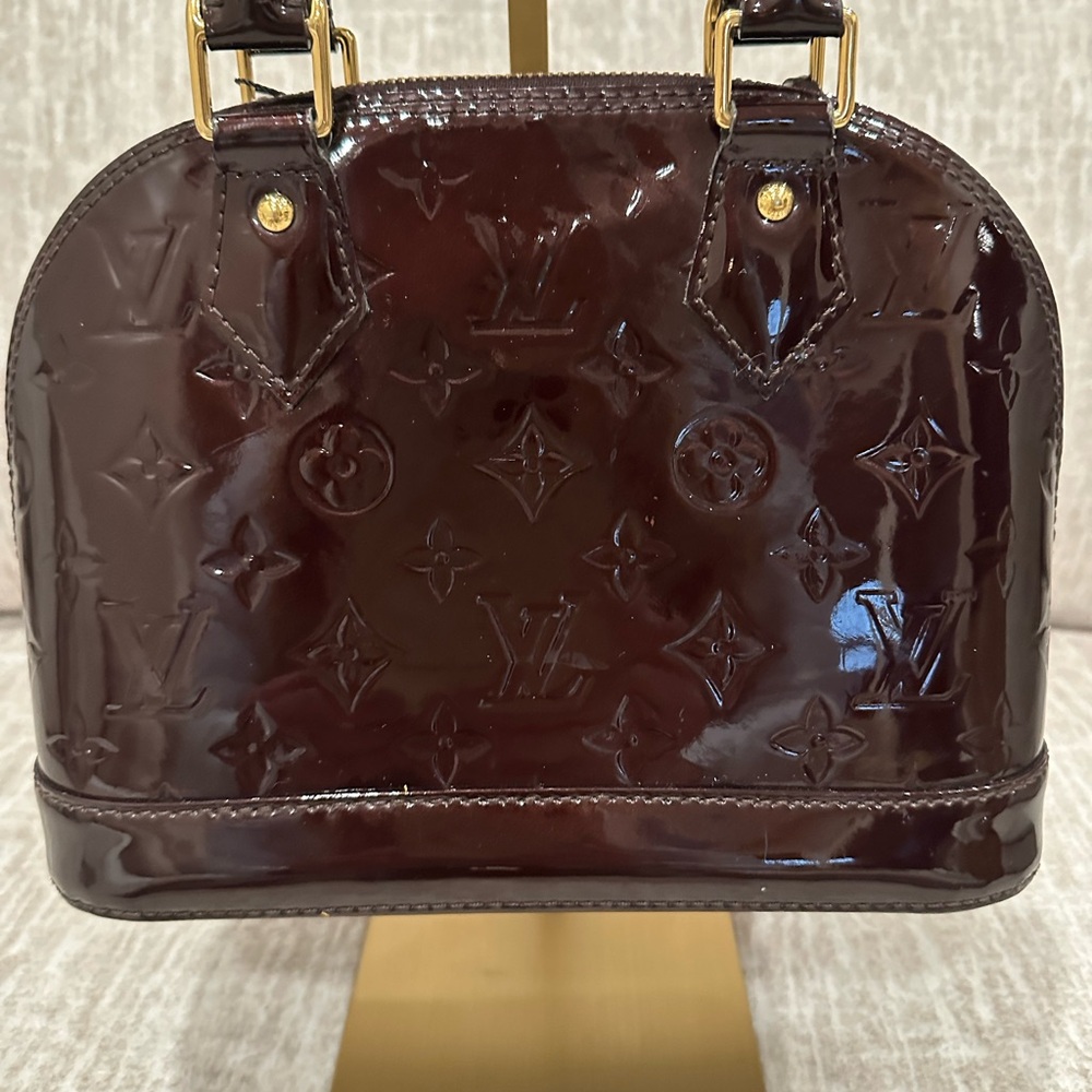 💎✨EXCELLENT 💎✨LOUIS VUITTON  Monogram Vernis Alma BB w/DUSTY/COA - Picture 3 of 16